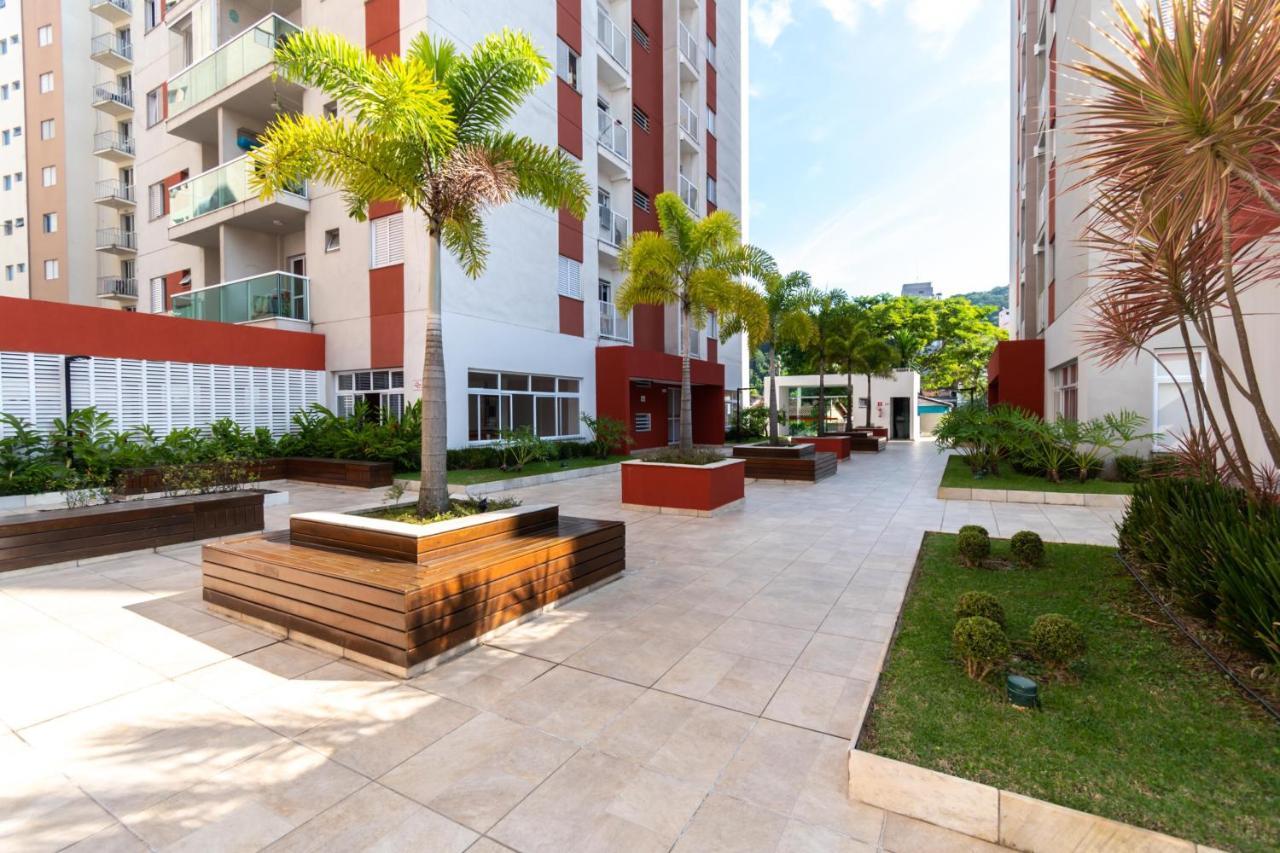 Apartment Enseada No A 650m Da Com Piscina Guaruja